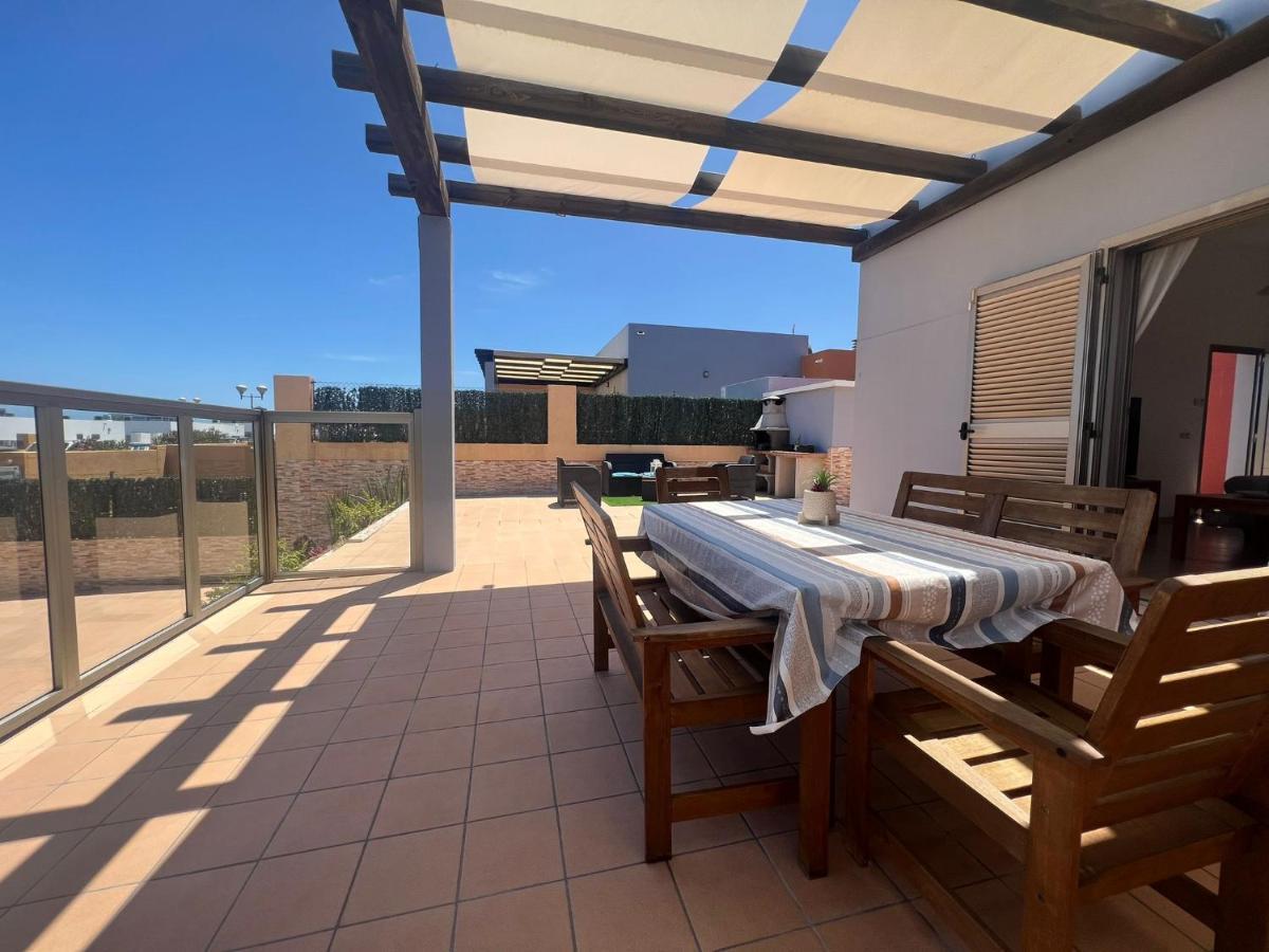 Ajana Villa Caleta De Fuste Bagian luar foto
